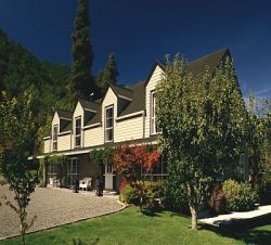 HOTELS S�DEN - Maruia River Lodge, Murchison